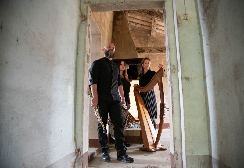 SuMarte - Arianna Cleri, Marta Celli, Massimo Valentini